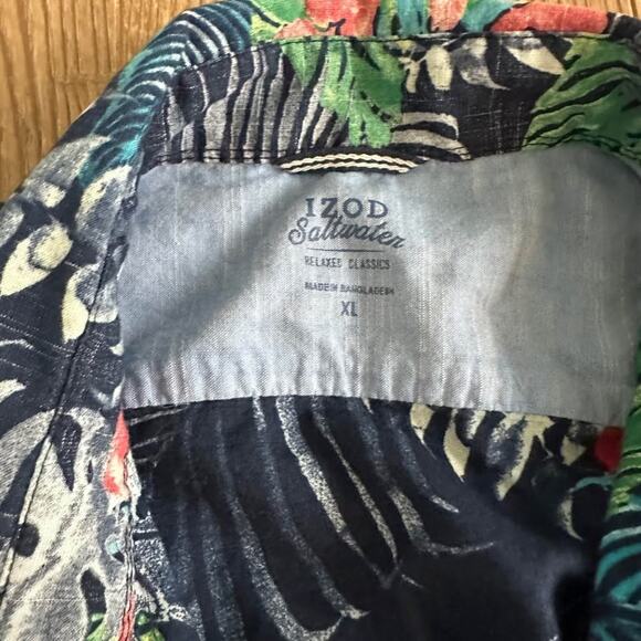 Izod Saltwater Hawaiian Shirt - Picture 2 of 2